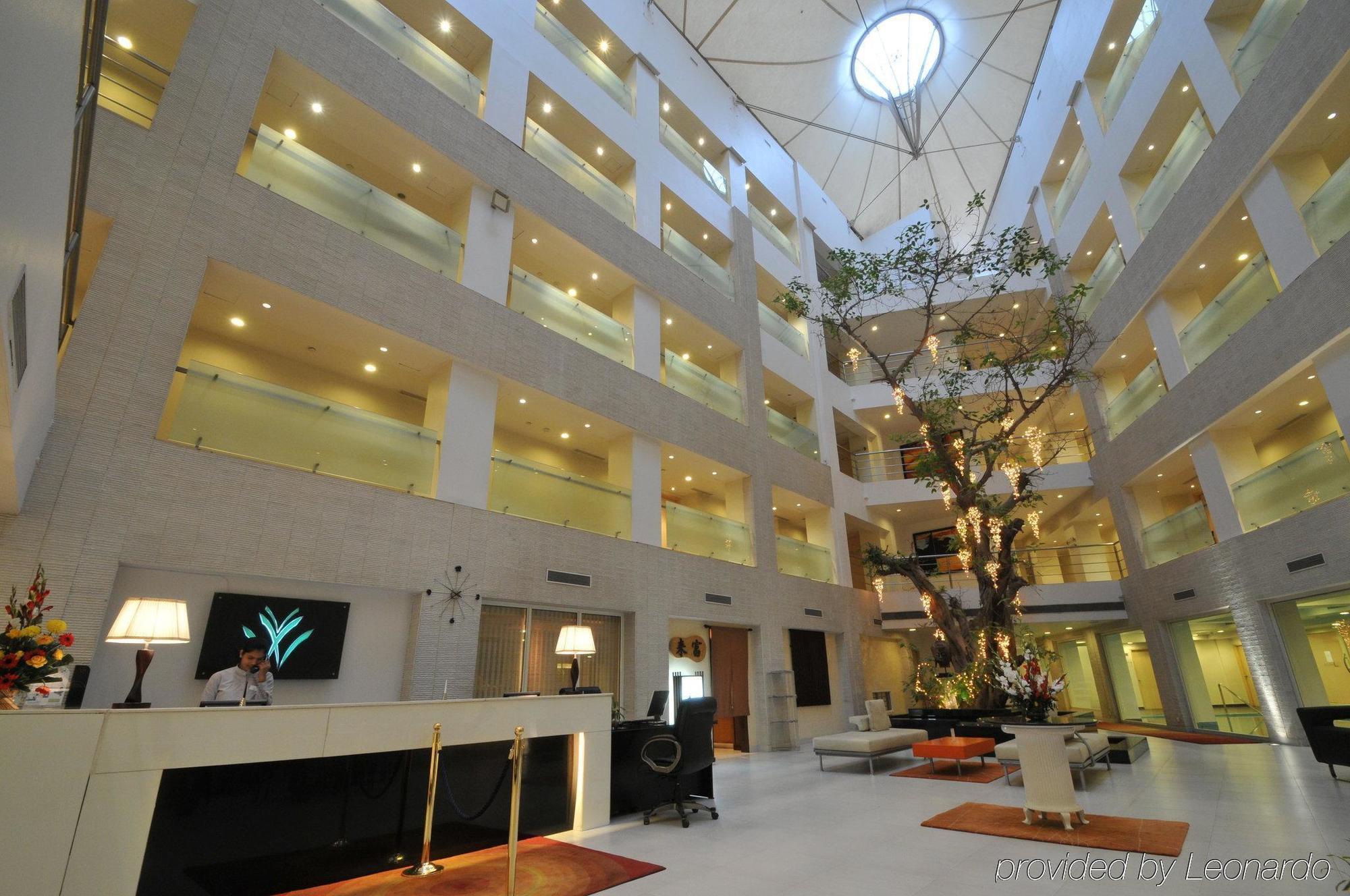 Avalon Courtyard Residence Suites Neu-Delhi Interior foto