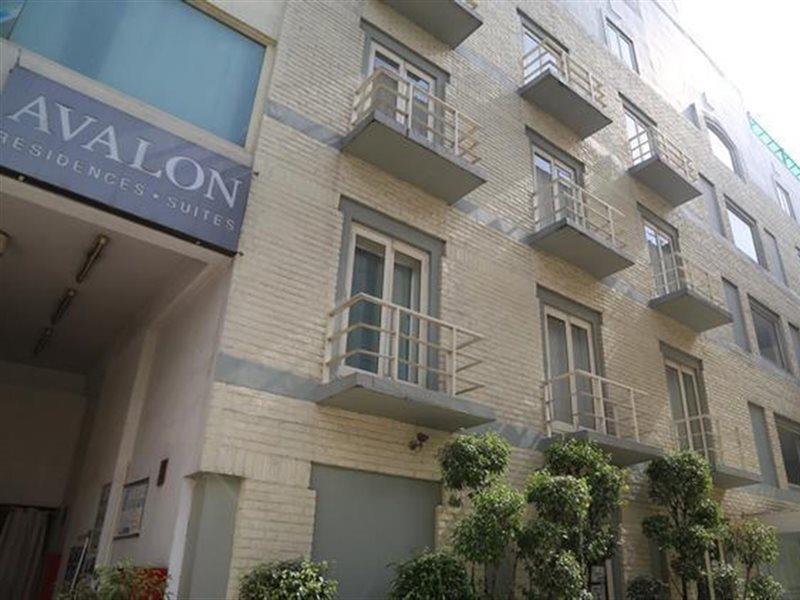 Avalon Courtyard Residence Suites Neu-Delhi Exterior foto