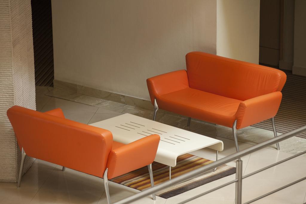 Avalon Courtyard Residence Suites Neu-Delhi Exterior foto