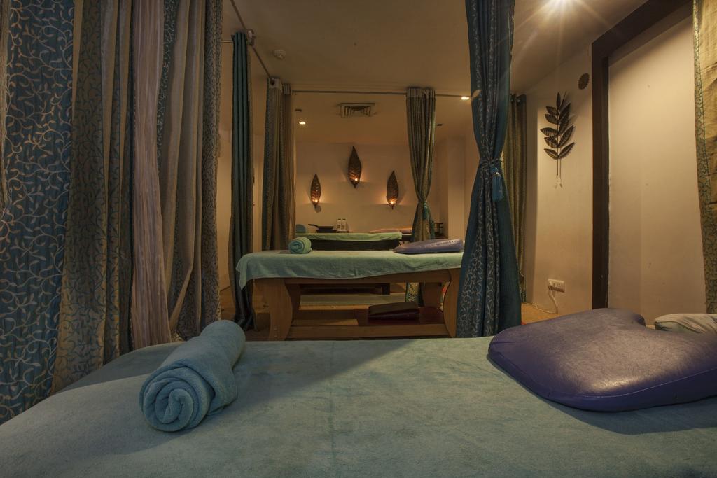 Avalon Courtyard Residence Suites Neu-Delhi Exterior foto