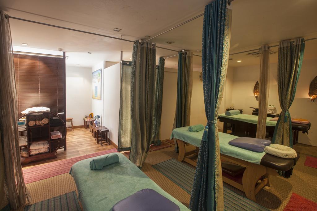 Avalon Courtyard Residence Suites Neu-Delhi Exterior foto