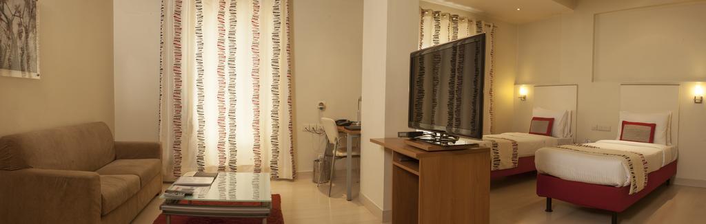 Avalon Courtyard Residence Suites Neu-Delhi Exterior foto