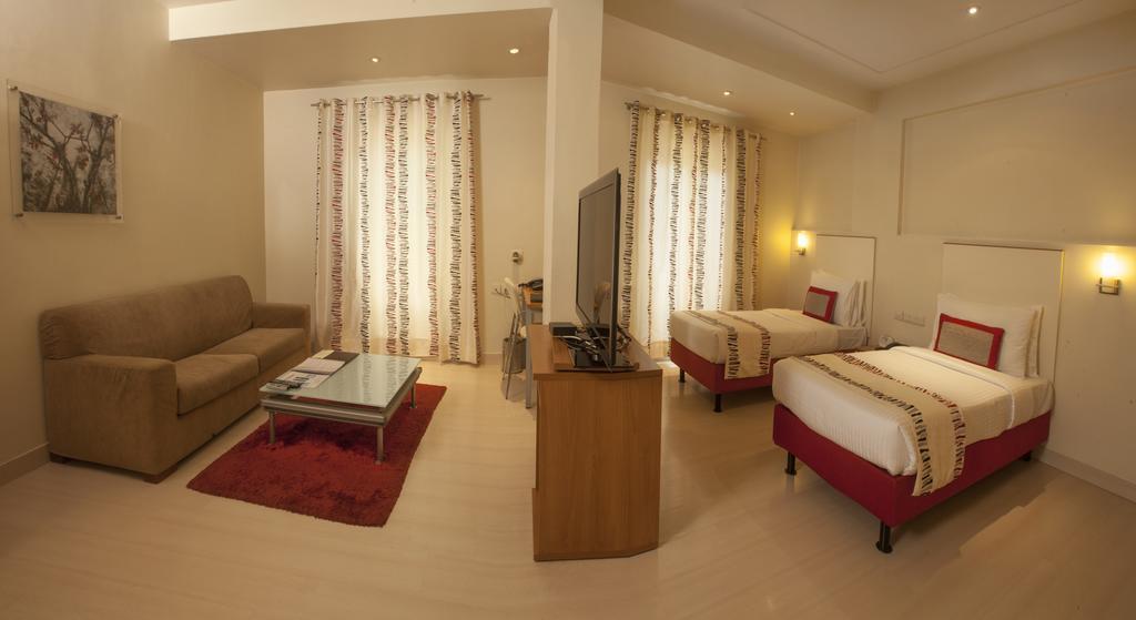 Avalon Courtyard Residence Suites Neu-Delhi Exterior foto
