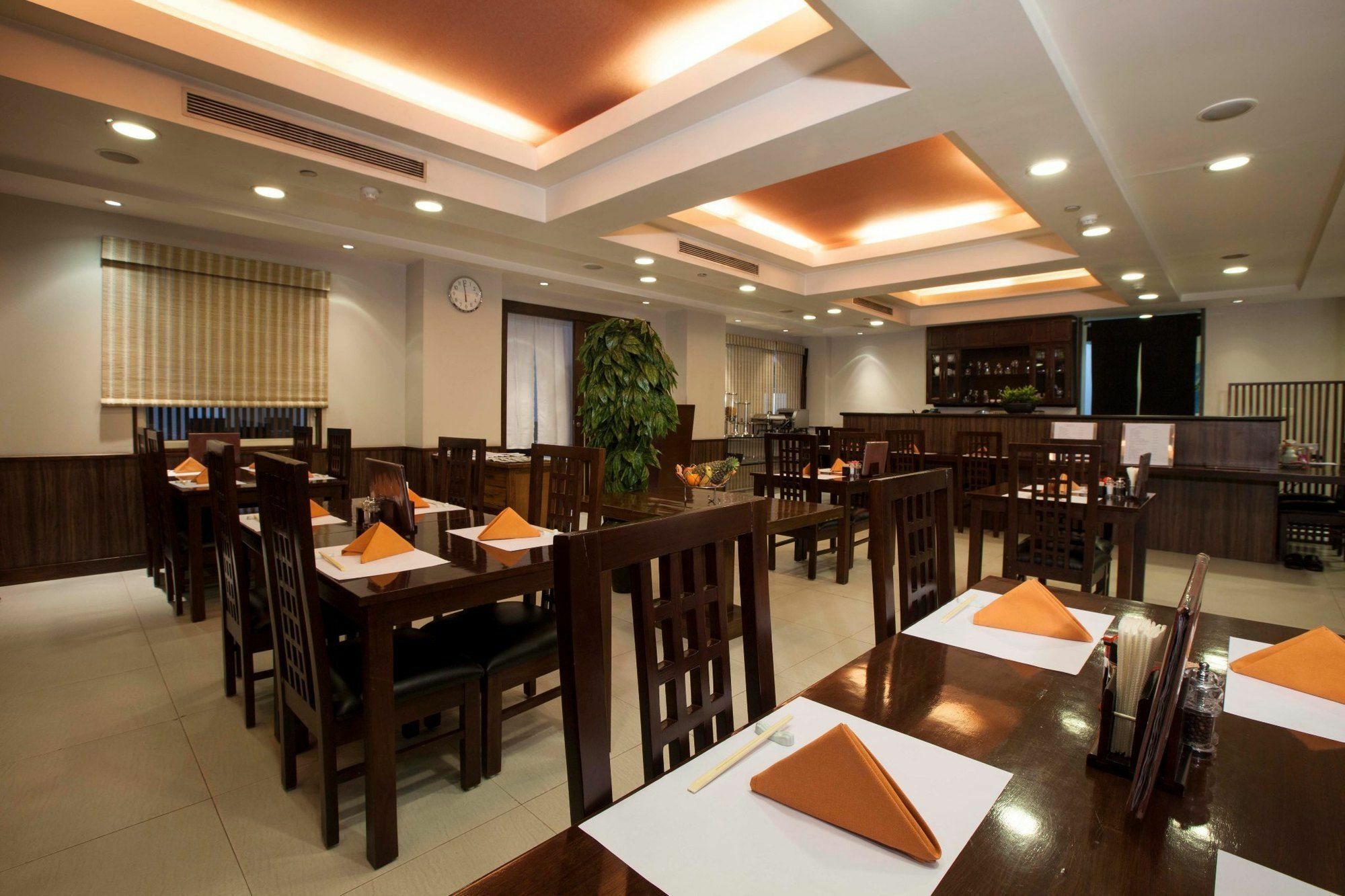Avalon Courtyard Residence Suites Neu-Delhi Exterior foto
